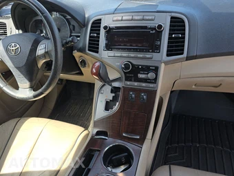 2010 Toyota Venza - miniatura 11