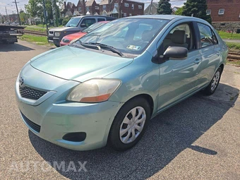 2010 Toyota Yaris Sedan