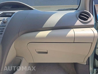 2010 Toyota Yaris Sedan - miniatura 19