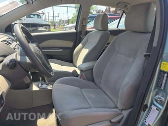 2010 Toyota Yaris Sedan - miniatura 6