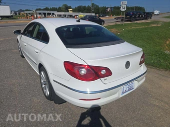 2010 Volkswagen CC Sport – miniatura 2