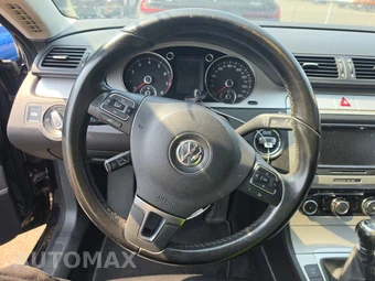 2010 Volkswagen CC Sport - miniatura 10