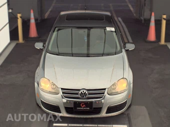 2010 Volkswagen Jetta Sedan Limited - miniatura 2