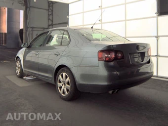 2010 Volkswagen Jetta Sedan Limited - miniatura 8