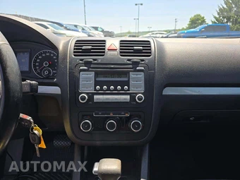 2010 Volkswagen Jetta Sedan SE – miniatura 10