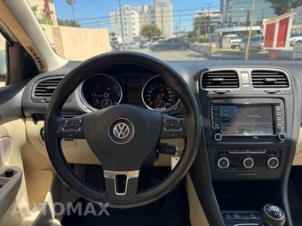 2010 Volkswagen Jetta SportWagen TDI Wagon - miniatura 18