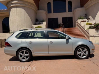 2010 Volkswagen Jetta SportWagen TDI Wagon - miniatura 6