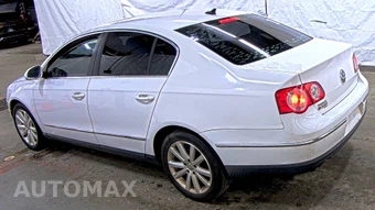 2010 Volkswagen Passat Sedan Komfort - miniatura 6