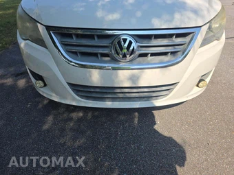 2010 Volkswagen Routan SE w/Rear Seat Entertainment 121.2" WB – miniatura 22