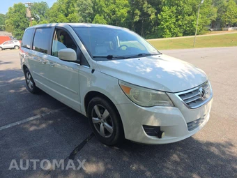 2010 Volkswagen Routan SE w/Rear Seat Entertainment 121.2" WB – miniatura 4