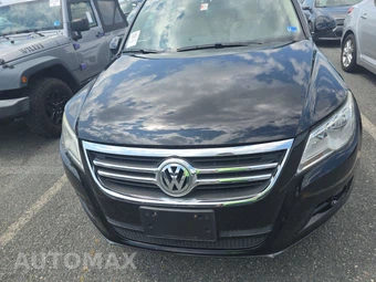 2010 Volkswagen Tiguan SE – miniatura 2