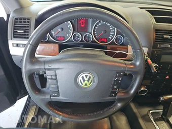 2010 Volkswagen Touareg VR6 - miniatura 10