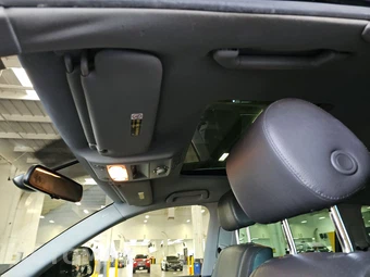 2010 Volkswagen Touareg VR6 - miniatura 18