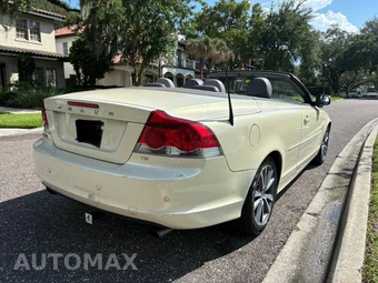 2010 Volvo C70 T5 - miniatura 21