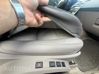 2010 Volvo C70 T5 - miniatura 27