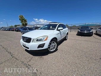 2010 Volvo XC60 T6 w/Moonroof
