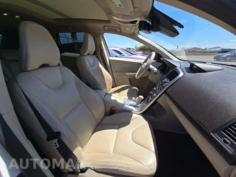 2010 Volvo XC60 T6 w/Moonroof – miniatura 18