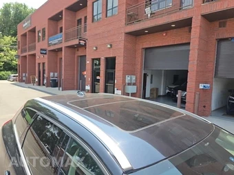 2010 Volvo XC60 T6 w/Moonroof – miniatura 12