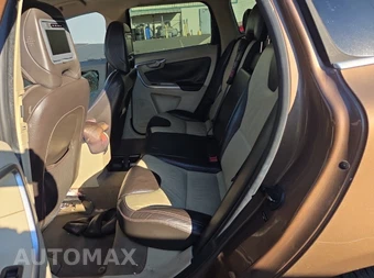 2010 Volvo XC60 T6 w/Moonroof – miniatura 12