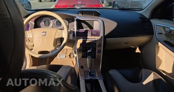 2010 Volvo XC60 T6 w/Moonroof – miniatura 9