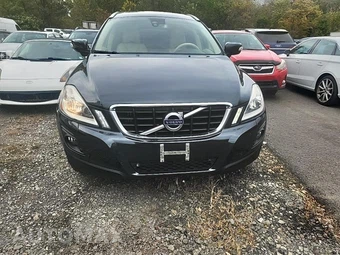 2010 Volvo XC60 T6 w/Moonroof – miniatura 2
