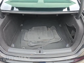 2011 Audi A4 2.0T Premium Plus Sedan – miniatura 19