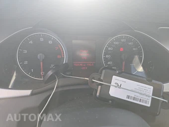 2011 Audi A4 2.0T Premium Plus Sedan – miniatura 12