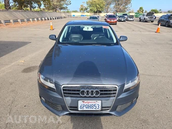 2011 Audi A4 2.0T Premium Sedan – miniatura 2