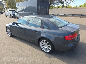 2011 Audi A4 2.0T Premium Sedan – miniatura 6