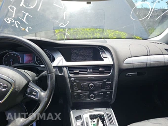 2011 Audi A4 2.0T Premium Sedan - miniatura 11