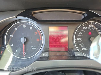 2011 Audi A4 2.0T Premium Sedan - miniatura 12