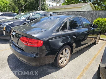 2011 Audi A4 2.0T Premium Sedan - miniatura 4