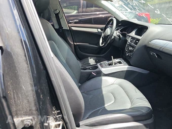 2011 Audi A4 2.0T Premium Sedan - miniatura 8