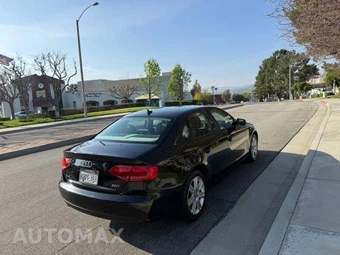 2011 Audi A4 2.0T Premium Sedan - miniatura 5