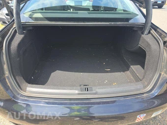 2011 Audi A4 2.0T Premium Sedan – miniatura 14