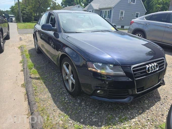 2011 Audi A4 2.0T Premium Sedan – miniatura 4