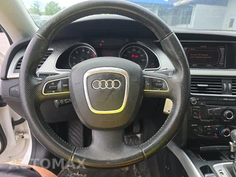 2011 Audi A5 Coupe 2.0T Premium – miniatura 10