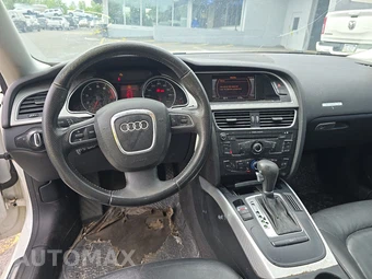 2011 Audi A5 Coupe 2.0T Premium – miniatura 11