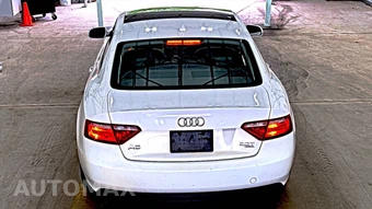 2011 Audi A5 Coupe 2.0T Premium – miniatura 5