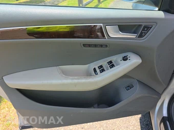 2011 Audi Q5 2.0T Premium Plus – miniatura 9