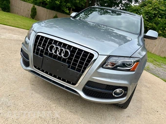 2011 Audi Q5 3.2 Premium Plus - samochód z USA z aukcji Manheim, oferta Kup Teraz w AUTOMAX