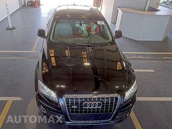 2011 Audi Q5 3.2 Premium Plus – miniatura 2