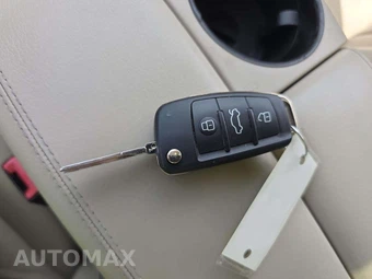 2011 Audi Q7 3.0T Premium Plus – miniatura 8