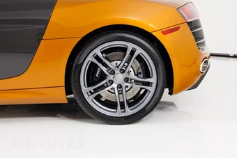 2011 Audi R8 5.2 Coupe - miniatura 10