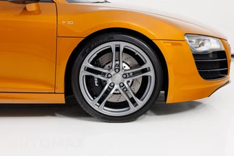 2011 Audi R8 5.2 Coupe - miniatura 12