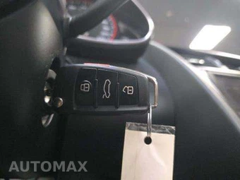 2011 Audi R8 Spyder 5.2 Convertible – miniatura 8