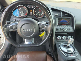 2011 Audi R8 Spyder 5.2 Convertible - miniatura 10