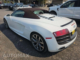 2011 Audi R8 Spyder 5.2 Convertible - miniatura 2