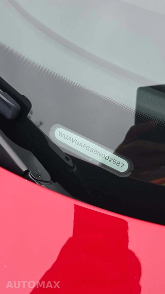 2011 Audi R8 Spyder 5.2 Convertible – miniatura 27