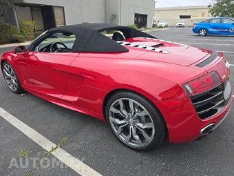 2011 Audi R8 Spyder 5.2 Convertible – miniatura 6